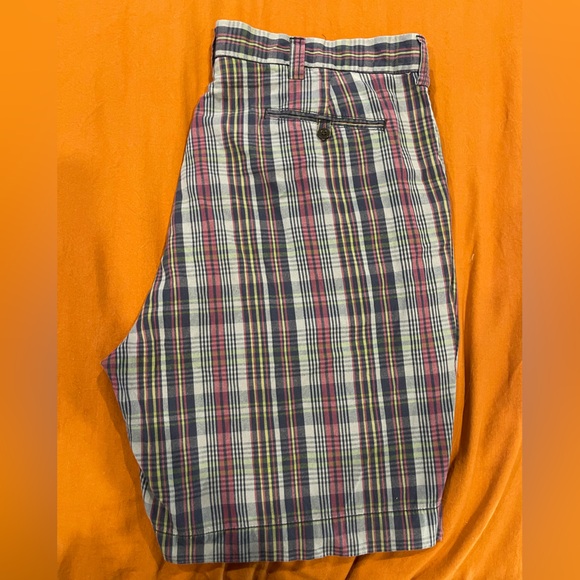 Polo shorts - Picture 2 of 4